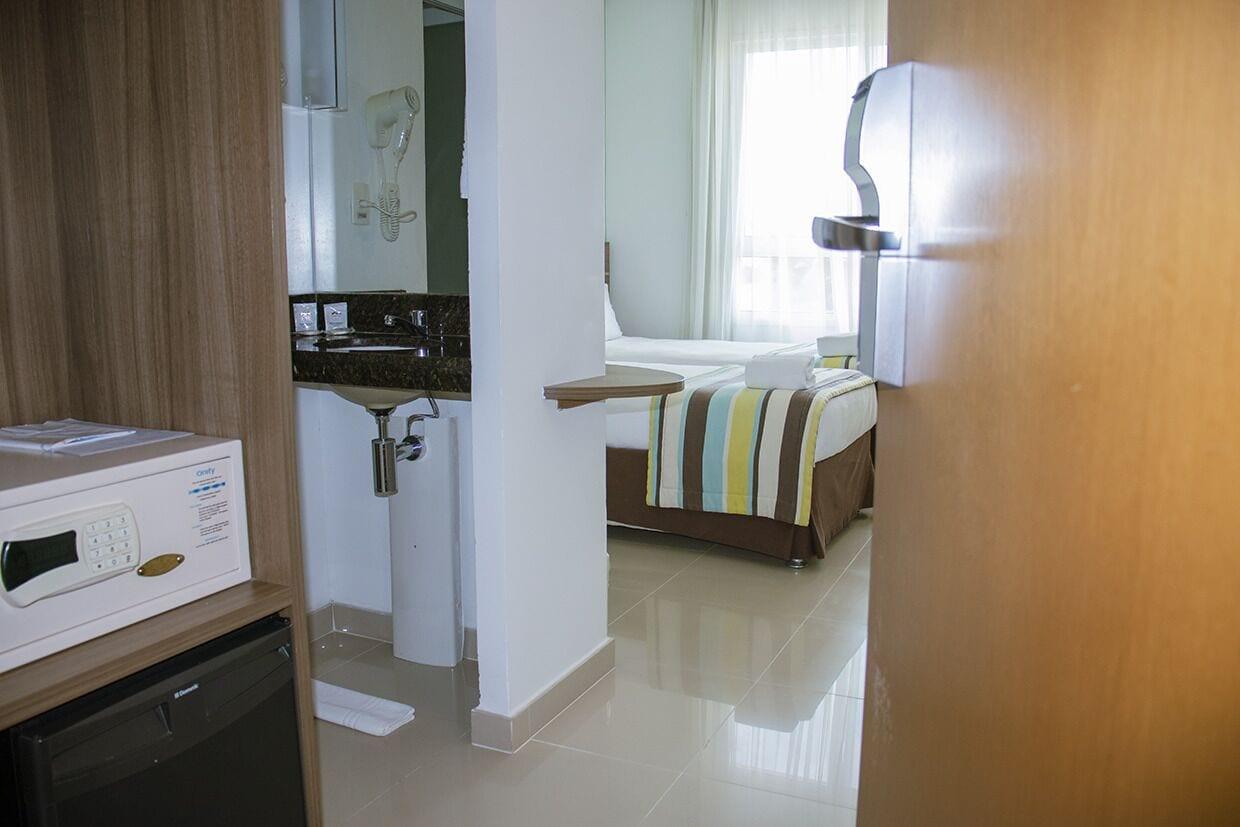 Express Vieiralves Hotel Manaus Bagian luar foto